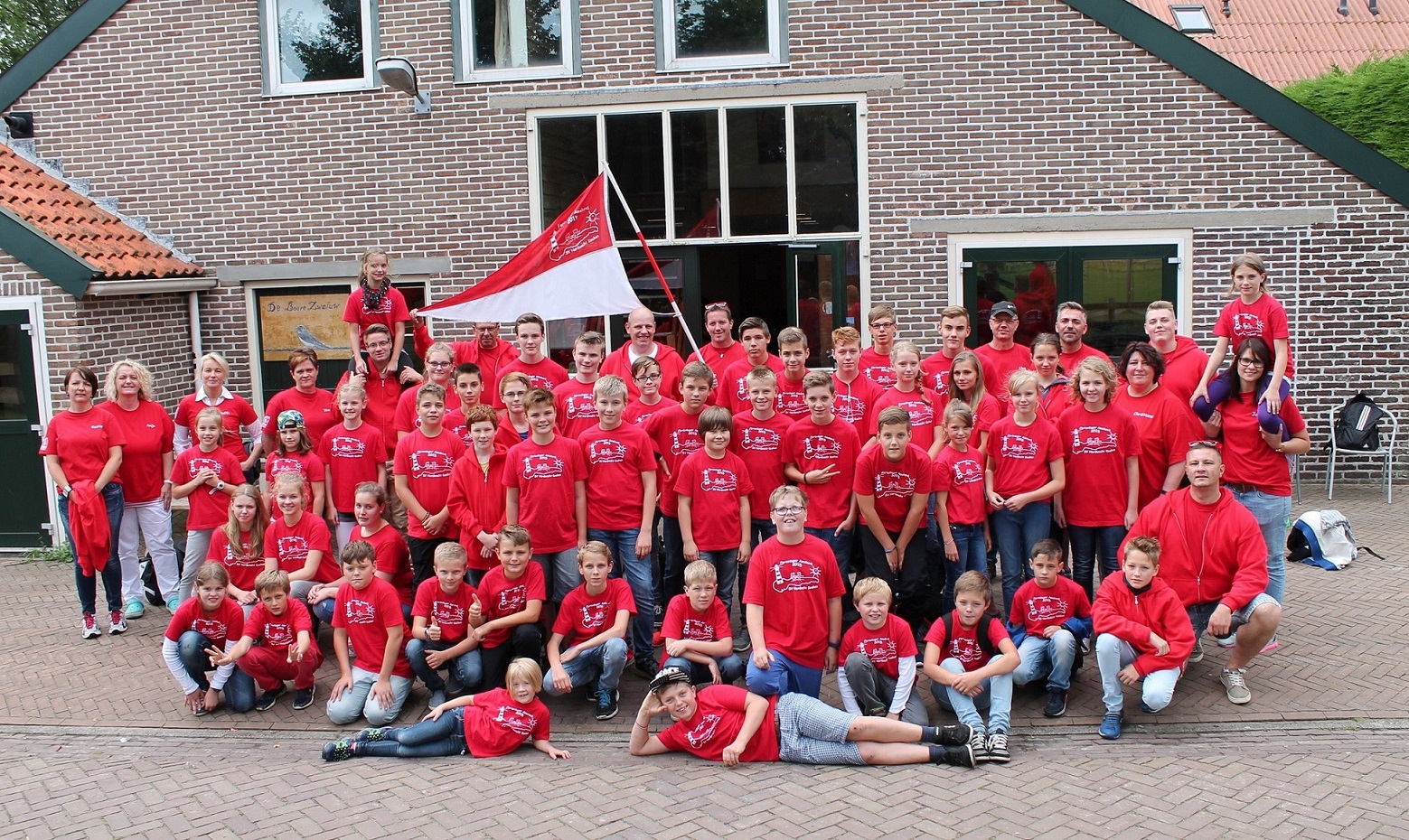 Ferienlager Ameland Tag 1 Gruppenfoto 125